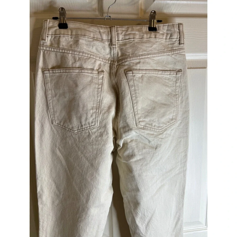 Topshop mom high waisted tapered‎ leg jeans color ecru size 8 W30 L30 NWT